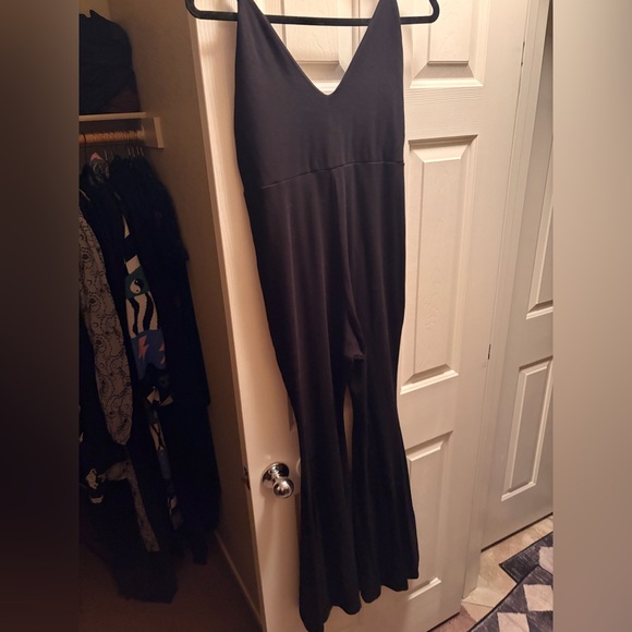 Mega flare Jumpsuit - Picture 2 of 4